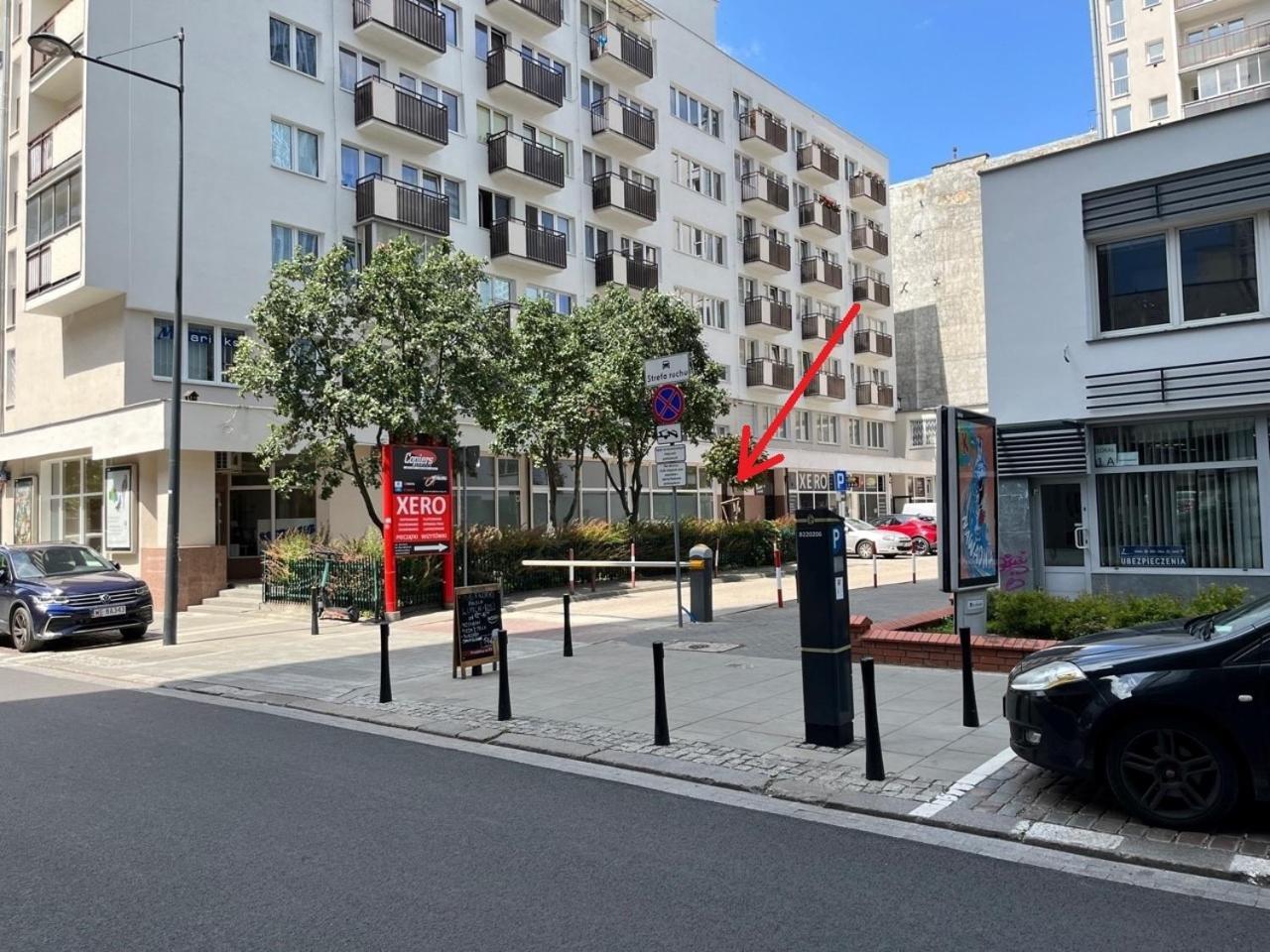 City Center Chmielna 100 ワルシャワ エクステリア 写真